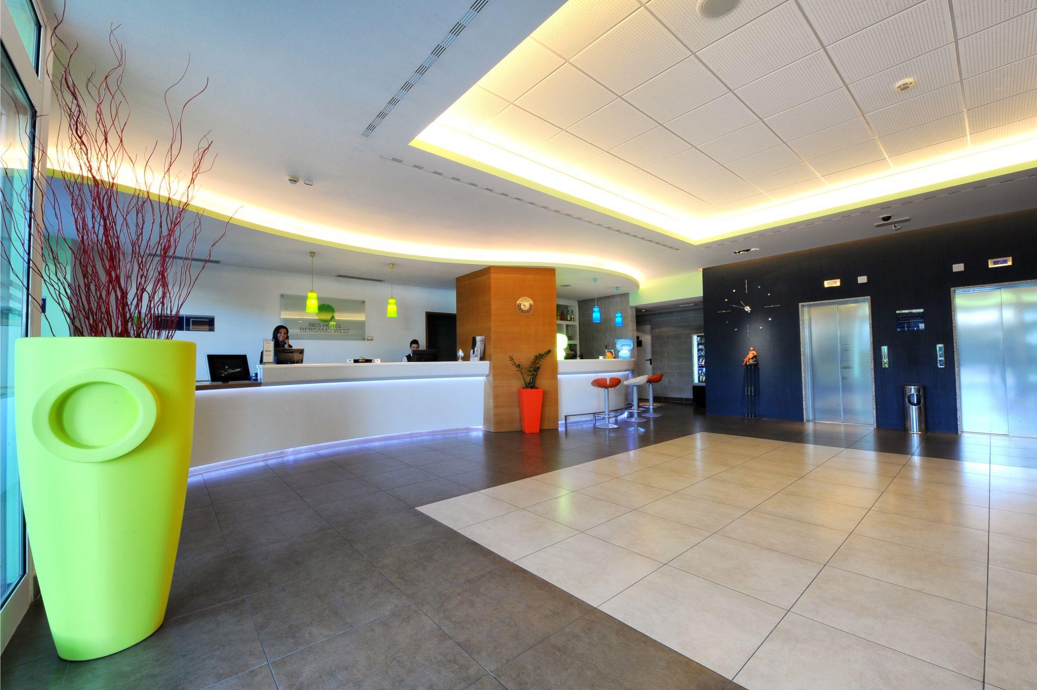 Bes Hotel Bergamo Ovest Mozzo Exterior foto